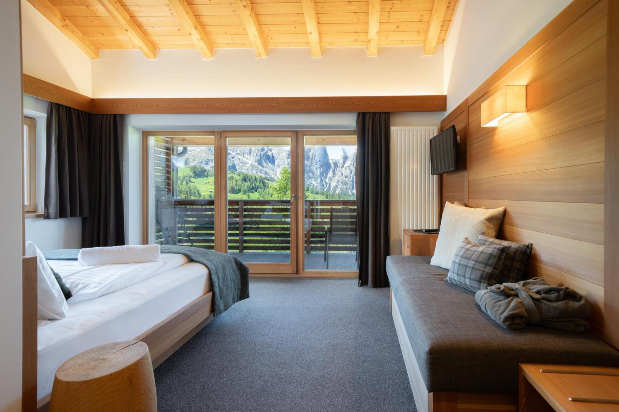 Berghotel Zorzi Alpe Di Siusi Exterior photo